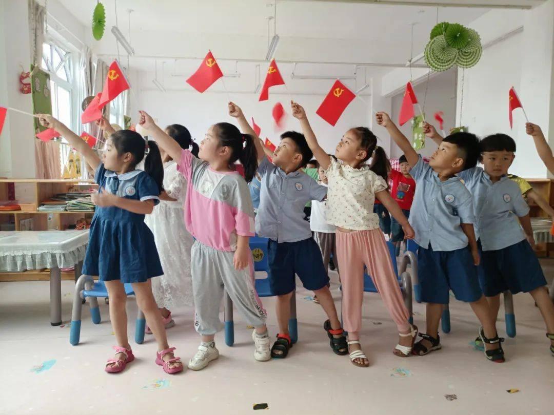 逃离无人的学校